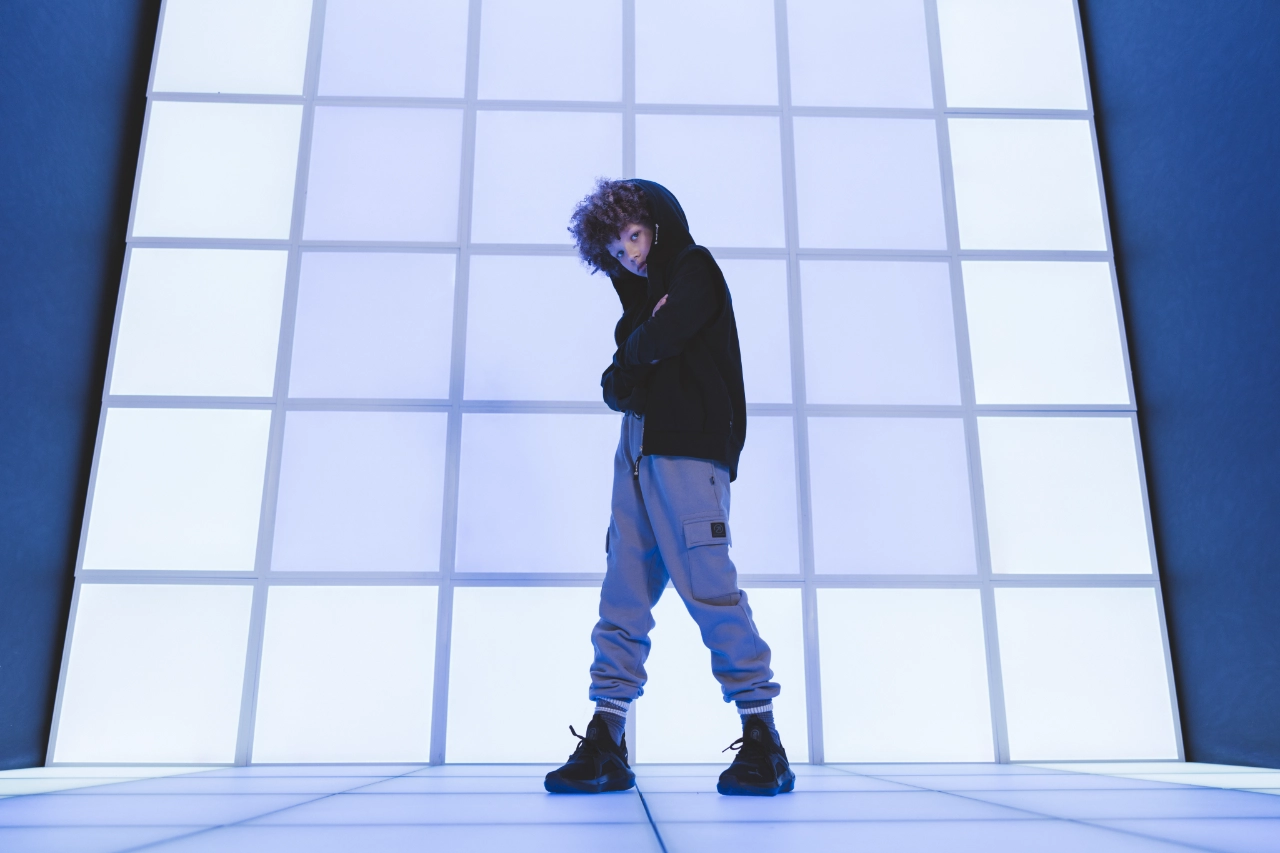 MELBY Unconventional 8-16 anni