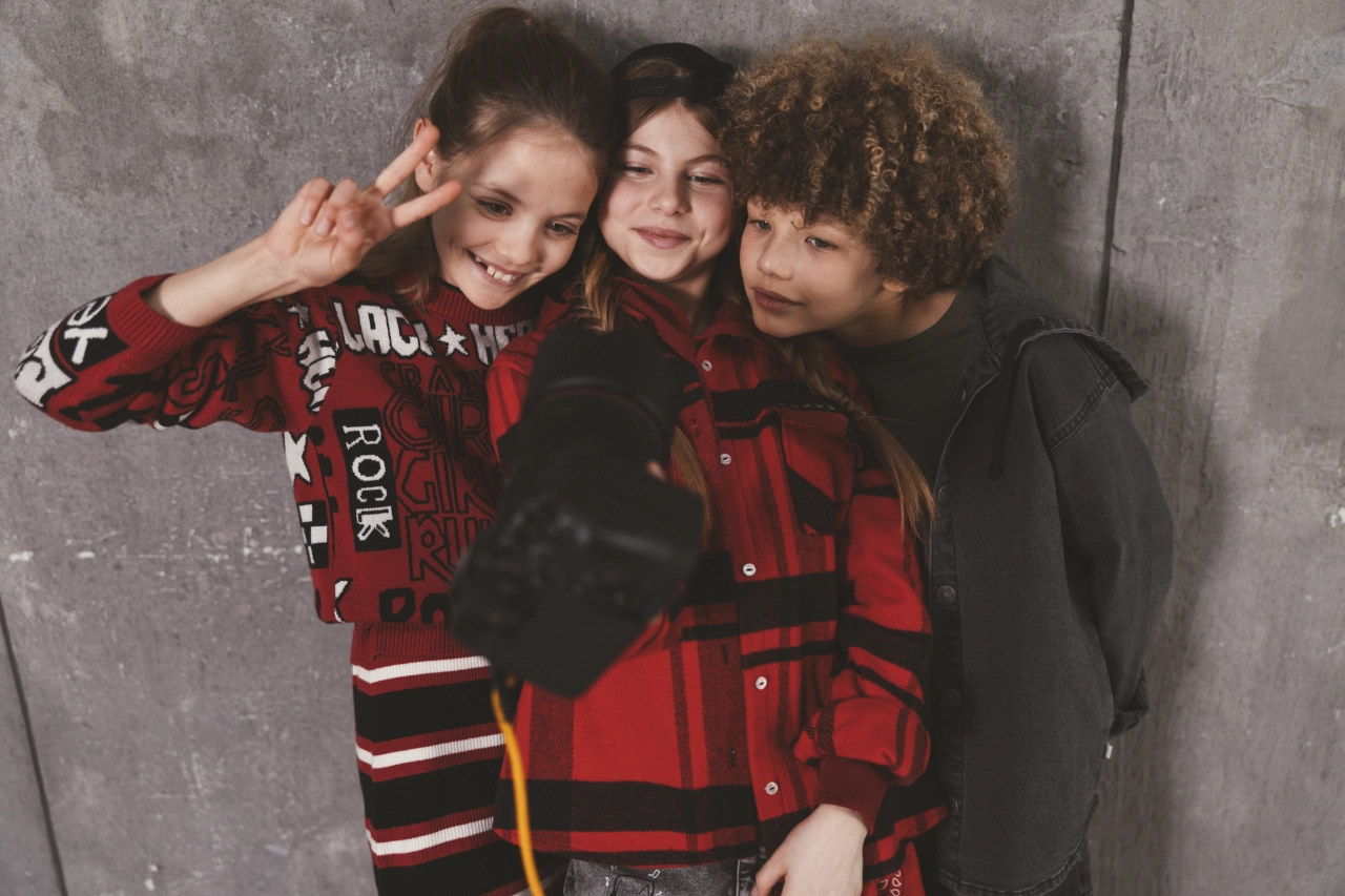 MELBY Boys & Girls 3-16 anni