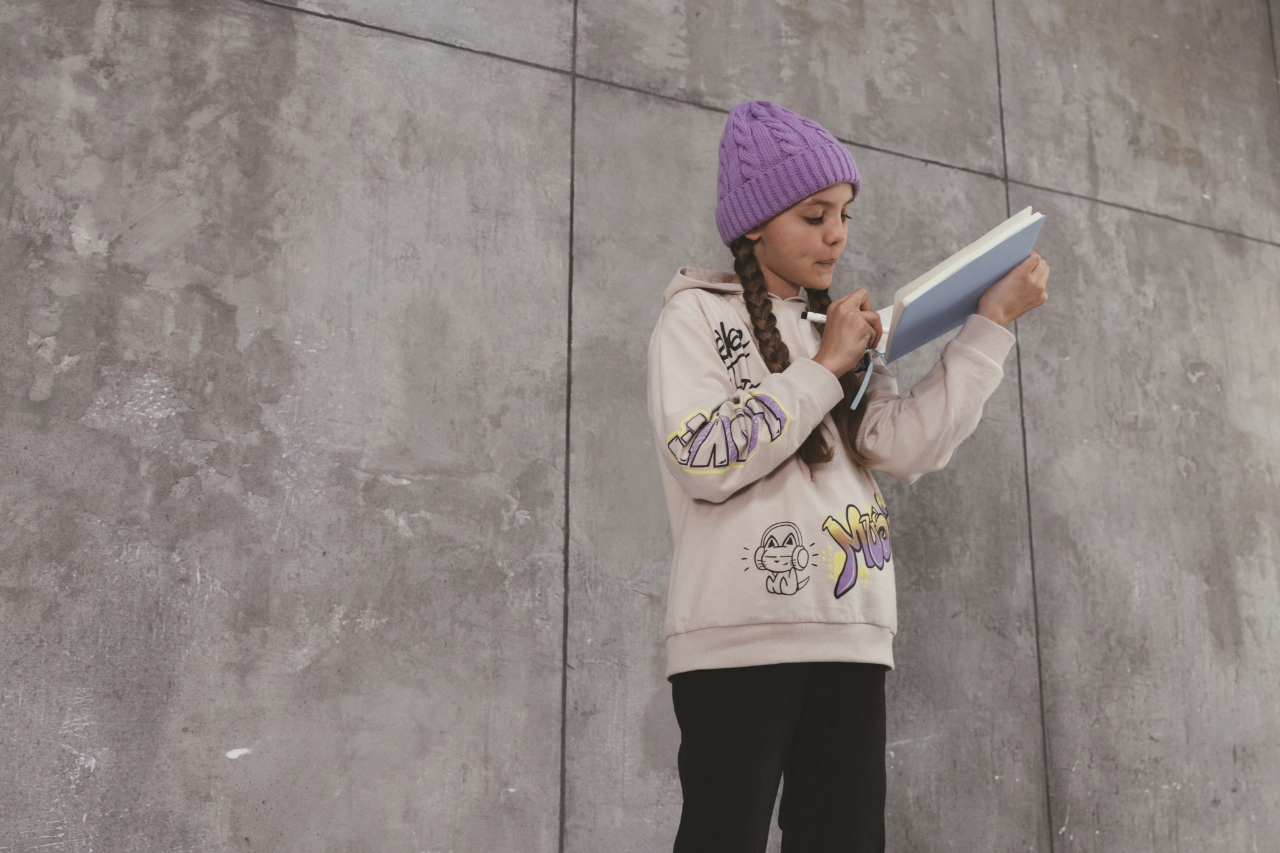 MELBY Boys & Girls 3-16 anni